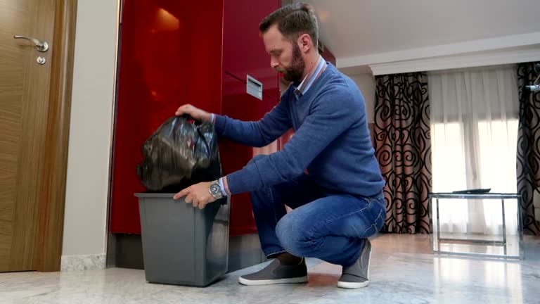  Clawson, MI Junk Removal Services Pros